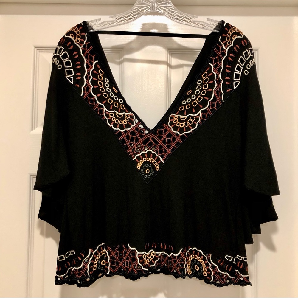 NEW Cleobella Blouse Black with embroidered eyelet trim! Gorgeous! Size Small